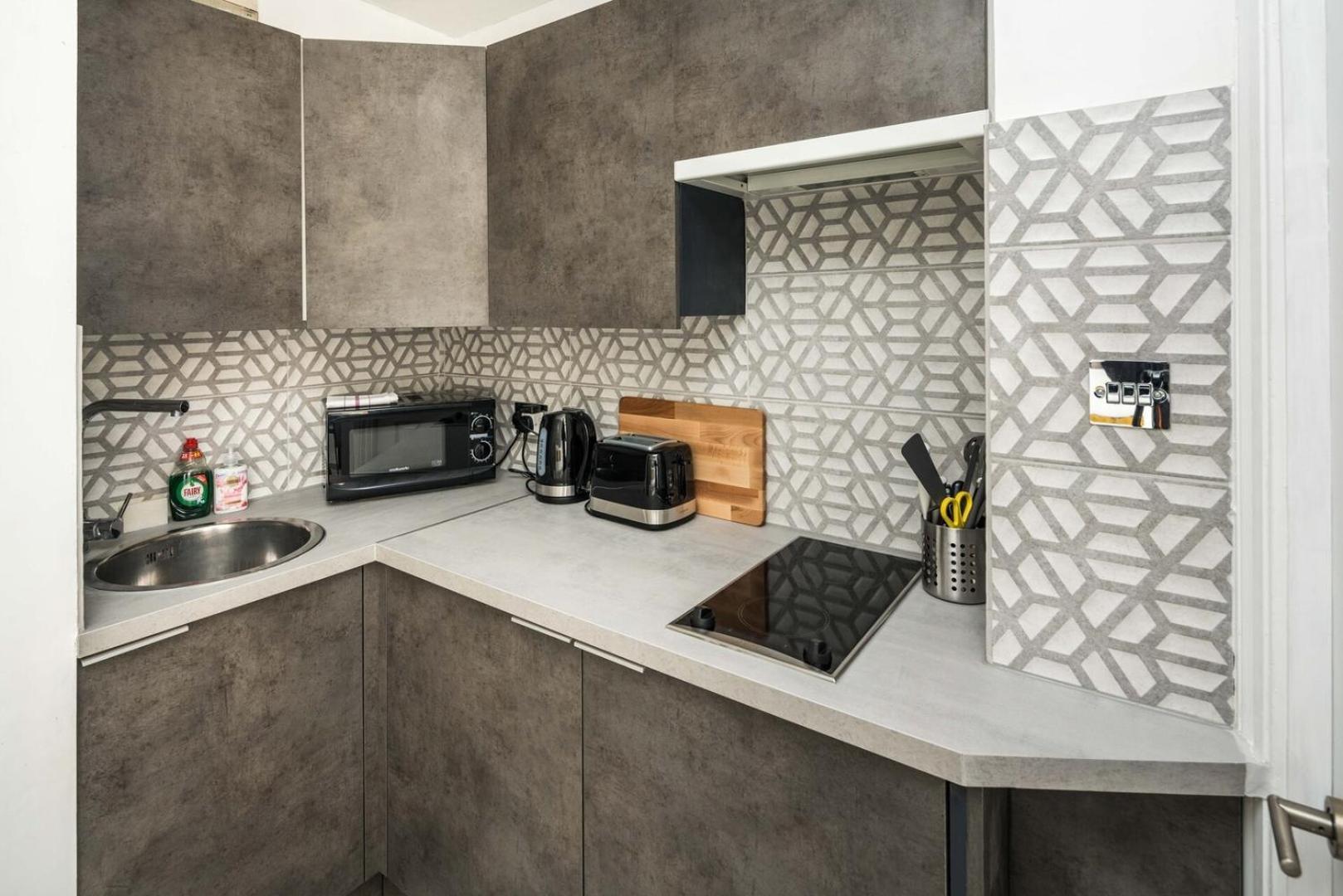 New Sleek & Modern Studio In The Heart Of Chelsea Londra Exterior foto